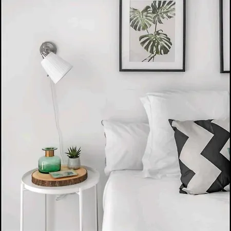 Isg Apartments Lovely Duplex Seville Room photo